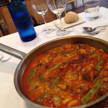 Casa Rocher - Arroz meloso de conejo con setas y verduras de verano. - Spanish Near Me - Cullera, V Casa Rocher - Arroz meloso de conejo con setas y verduras de verano. - Spanish Near Me - Cullera, V