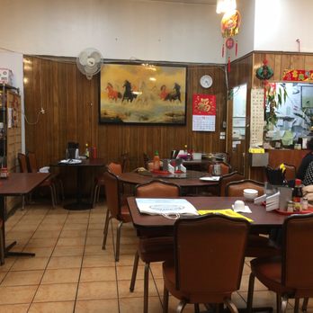 Ying Kee Restaurant - Another Interior Shot - Cantonese Near Me - Oakland, California Ying Kee Restaurant - Another Interior Shot - Cantonese Near Me - Oakland, California