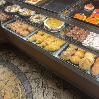 O&H Danish Bakery - Inside - Bakeries Near Me - Oak Creek, Wisconsin O&H Danish Bakery - Inside - Bakeries Near Me - Oak Creek, Wisconsin