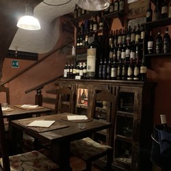 La Vecchia Locanda - Downstairs dinning area