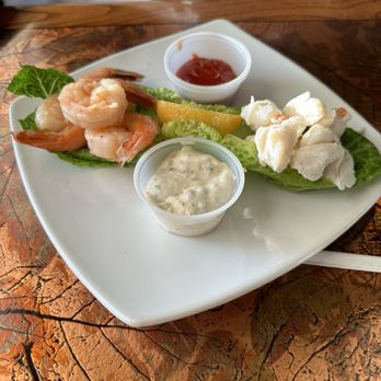 Pine Lodge Steakhouse - Shrimp and lump crab - Steakhouses Near Me - McHenry, Maryland