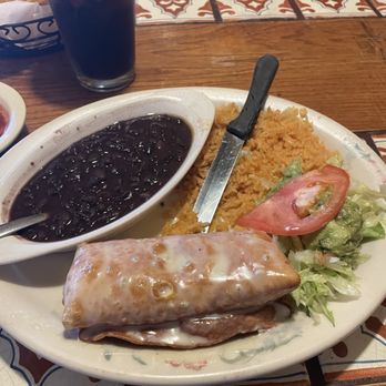 Azteca Mexican Restaurant - Chimichanga Lunch - Mexican Near Me - Charlotte, North Carolina