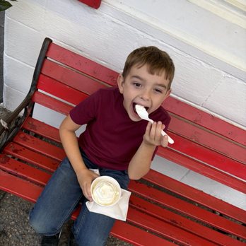 The Custard Stand - Desserts Near Me - Sesser, Illinois The Custard Stand - Desserts Near Me - Sesser, Illinois