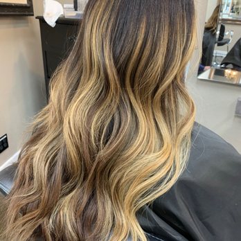 Salon DLM - Balayage L i n d s e y Salon De La Marieé - Makeup Artists Near Me - Temecula, California Salon DLM - Balayage L i n d s e y Salon De La Marieé - Makeup Artists Near Me - Temecula, California