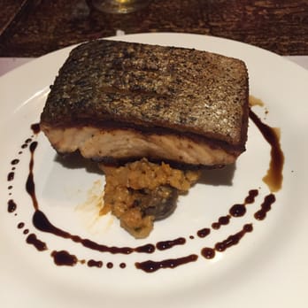 Hearth and Tap - Gastropubs Near Me - Montvale, New Jersey