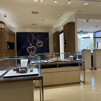 Hing Wa Lee Jewelers - Jewelry Near Me - Walnut, California