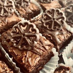 Sweet But Savory Bakery - Fudge brownies