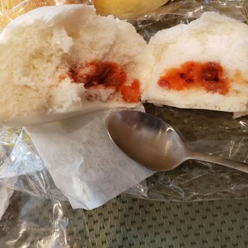 Diamond Bakery - Steam manapua or char siu bao had less than a teaspoon of meat filling. - Bakeries Near Me - Las Vegas, Nevada