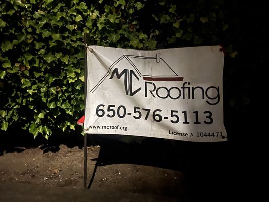 MC Roofing Logo