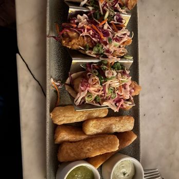 Ravish Off Ocean - fish tacos - American Near Me - Lantana, Florida