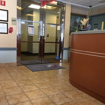 Gramercy Surgery Center - Entry area not fancy but clean and neat - Medical Centers Near Me - New York, New York