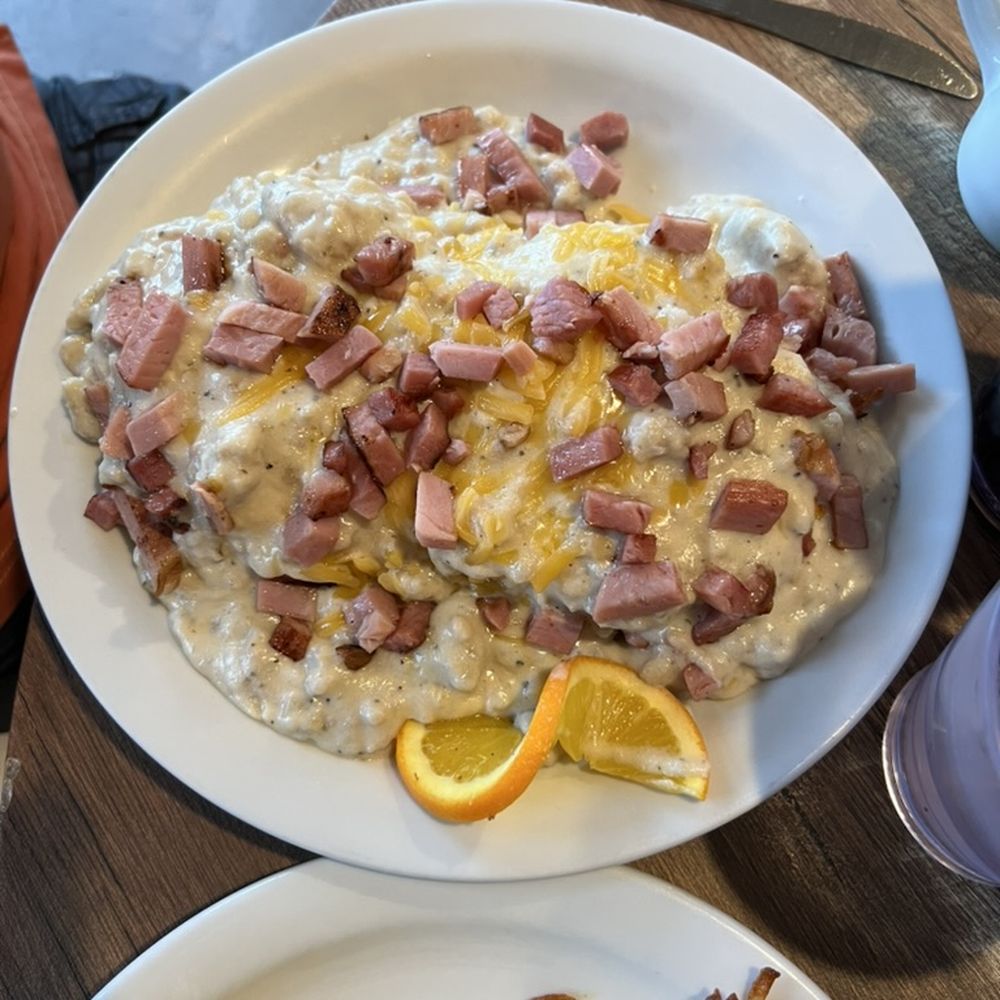 Arnie's Cafe - Arnie's Hobo - Breakfast & Brunch Near Me - Warrenton, Oregon