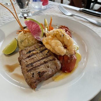 Alexander Restaurant - Filet with lobster tails - American Near Me - Centro, BCS Alexander Restaurant - Filet with lobster tails - American Near Me - Centro, BCS