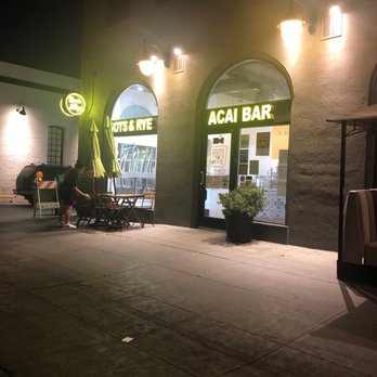Roots & Rye - Outside - Acai Bowls Near Me - Pasadena, California