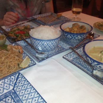 Aroy Thai - Thai Near Me - Madrid, M