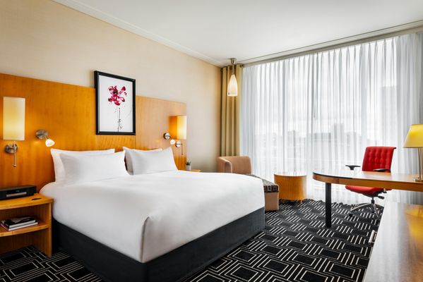 Sofitel Montreal Golden Mile by null