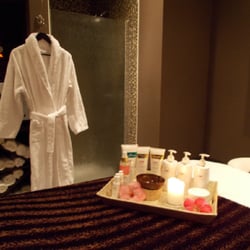 Divine Massage and Wellness