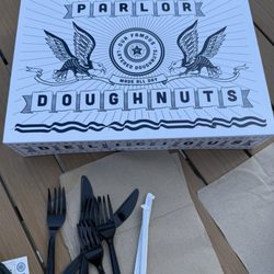 Parlor Doughnuts Rogers