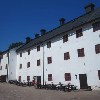 Turun linna - the restaurant with outdoor seating - Castles Near Me - Turku, 19