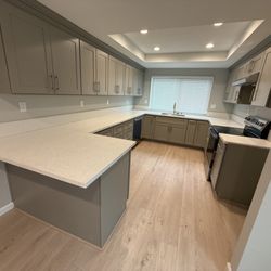 Mark Scott Construction - Marc Scott replaced my damaged floor, installed new kitchen counter, new windows, sink and beautiful cabinets.
