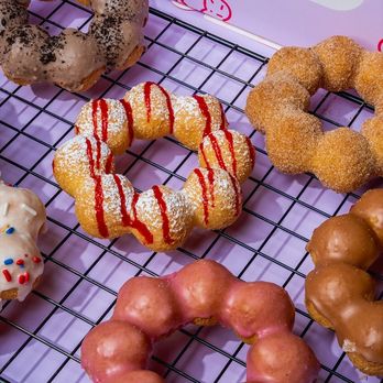Domo Desserts - Donuts Near Me - Huntington Park, California Domo Desserts - Donuts Near Me - Huntington Park, California