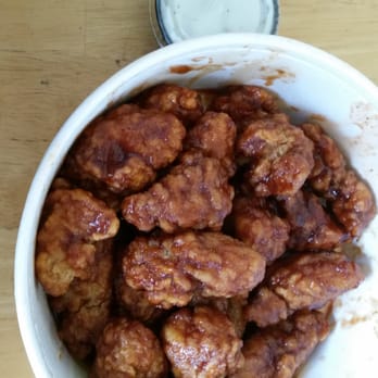 Buffalo Wild Wings - Chicken Wings Near Me - Oswego, Illinois Buffalo Wild Wings - Chicken Wings Near Me - Oswego, Illinois