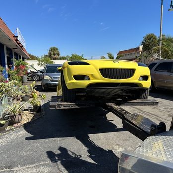 Chicos Towing - Lifted to check out issues - Towing Near Me - West Palm Beach, Florida Chicos Towing - Lifted to check out issues - Towing Near Me - West Palm Beach, Florida