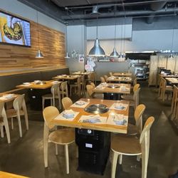 Seoul Korean BBQ - Dining area