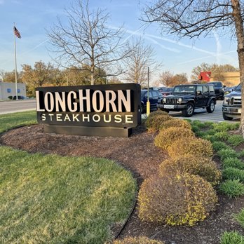 LongHorn Steakhouse - American Near Me - Roanoke, Virginia LongHorn Steakhouse - American Near Me - Roanoke, Virginia