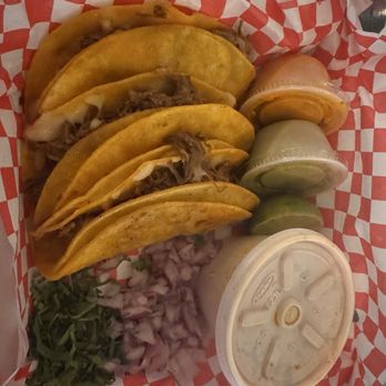 Birria Barrio Y Mas - Food Trucks Near Me - San Antonio, Texas Birria Barrio Y Mas - Food Trucks Near Me - San Antonio, Texas