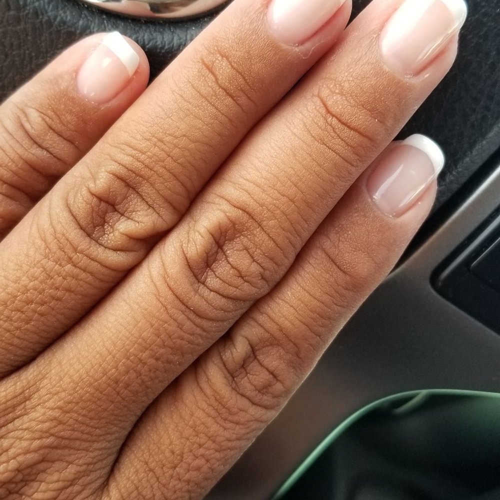 Diamond Nails - French Gel Mani - Nail Salons Near Me - Honolulu, Hawaii Diamond Nails - French Gel Mani - Nail Salons Near Me - Honolulu, Hawaii