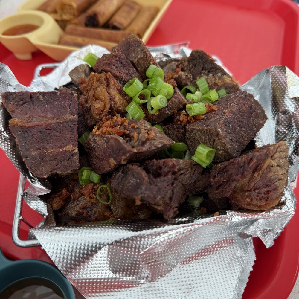 Batchoyan Ilonggo Restaurant - Crispy Beef - Filipino Near Me - Camarillo, California Batchoyan Ilonggo Restaurant - Crispy Beef - Filipino Near Me - Camarillo, California