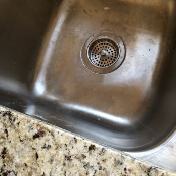 Premier Kitchen & Bath Remodeling - Damaged / scratched new stainless steel sink by Premier. Very sub par contractor used by Premier. - General Contractors Near Me - Harwood Heights, Illinois