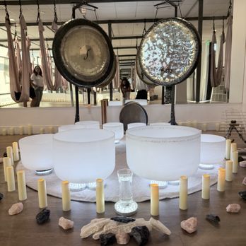 Kyle Lam Sound Healing - sound bath setup... kyle orchestrates pure magic - Reiki Near Me - Irvine, California Kyle Lam Sound Healing - sound bath setup... kyle orchestrates pure magic - Reiki Near Me - Irvine, California