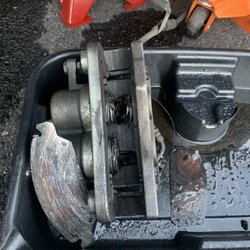 Pope's Mobile Car Care - 2018 GMC Yukon Denali Front Brake Pads, Rotor, Caliper & Brake Hose Replacement