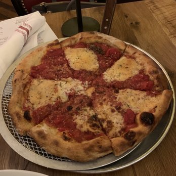 Labriola - Margherita - Italian Near Me - Chicago, Illinois