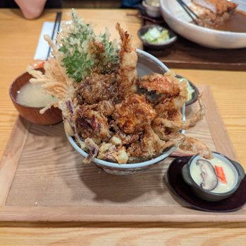 Tendon Kohaku - Seasonal tendon with crab, chestnut, yuzu marinated salmon tempura - Japanese Near Me - Bellevue, Washington