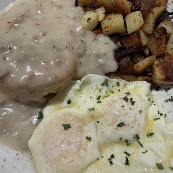 First Watch - Biscuits & Turkey Sausage Gravy With Eggs - Breakfast & Brunch Near Me - Indianapolis, Indiana
