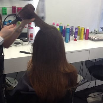 Brush Bar - Hair Salons Near Me - Marseille, 13
