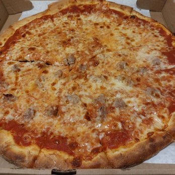 TPR Pizzeria - Half plain, half sausage. Double cut. Cooked crispy (you can get light, regular, crispy or well done). - Italian Near Me - Tenafly, New Jersey TPR Pizzeria - Half plain, half sausage. Double cut. Cooked crispy (you can get light, regular, crispy or well done). - Italian Near Me - Tenafly, New Jersey