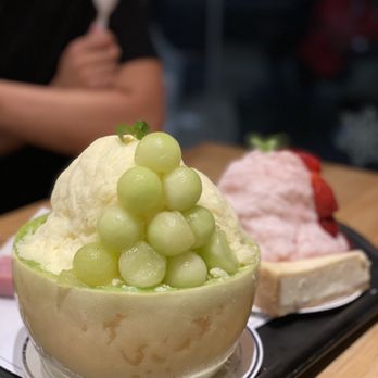 Oakobing - Melon - Shaved Ice Near Me - Los Angeles, California Oakobing - Melon - Shaved Ice Near Me - Los Angeles, California