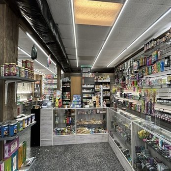 Mellow Vibes - Tobacco Shops Near Me - Hermitage, Tennessee