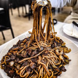 Beijing Restaurant - J14. Dry Fried Black Bean Seafood Noodle Plate (I highly recommend!!)