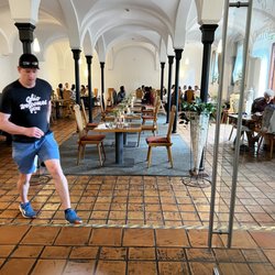 Hofladen Domäne Mechtildshausen - The other dining area.