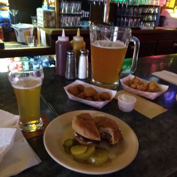The Plaza Tavern & Grill - Pubs Near Me - Madison, Wisconsin The Plaza Tavern & Grill - Pubs Near Me - Madison, Wisconsin