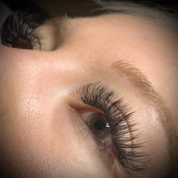 Beautissima - Volume Eyelash Extensions