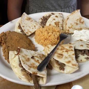 Agave Jalisco Restaurant - Quesadilla with Pork - Mexican Near Me - Corpus Christi, Texas