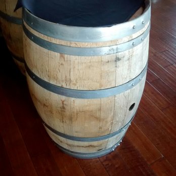 Monte De Oro Winery - Barrels and barrels - Wineries Near Me - Temecula, California Monte De Oro Winery - Barrels and barrels - Wineries Near Me - Temecula, California