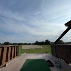 Play DCGolf - Driving range