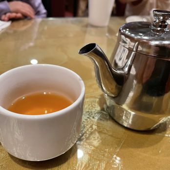 Cha Da Thai - Jasmine Tea : Free Refills - Thai Near Me - Winston Salem, North Carolina